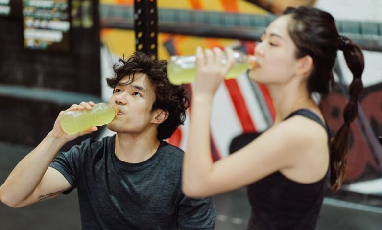 electrolyte intake - electrolyte drink water hydration