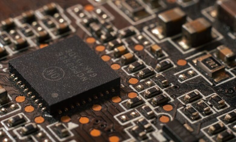 AI models criticizing repressive governments - AI technology oversight board
