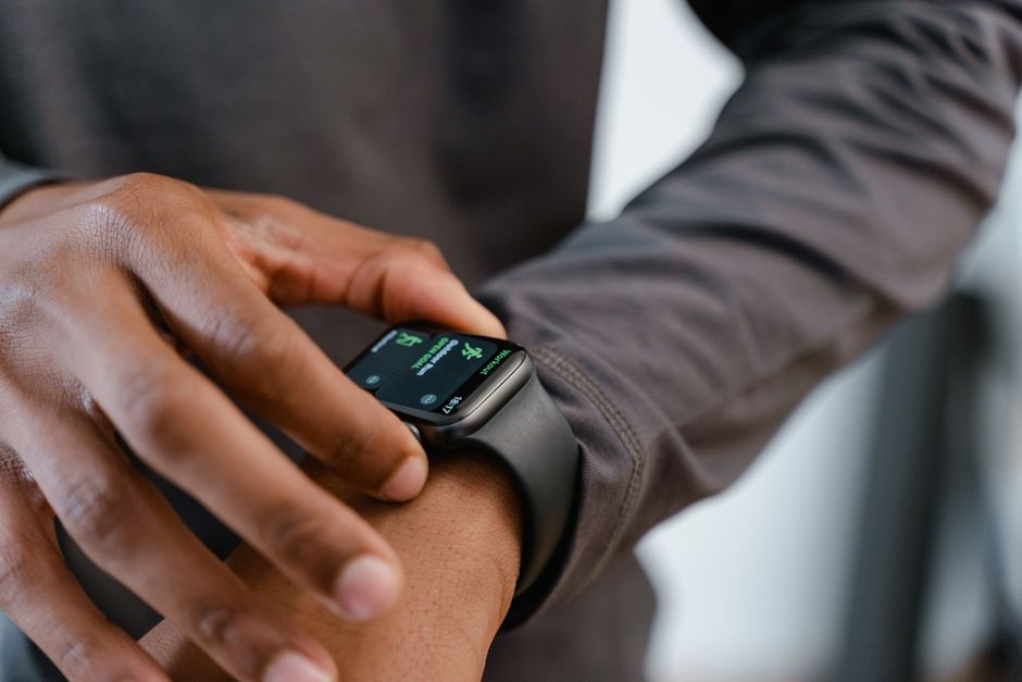Google Pixel Watch 5 review - smartwatch health tracking