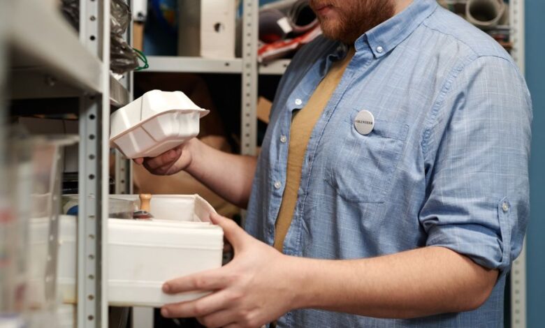 operating costs - restaurant kitchen manager organizing inventory